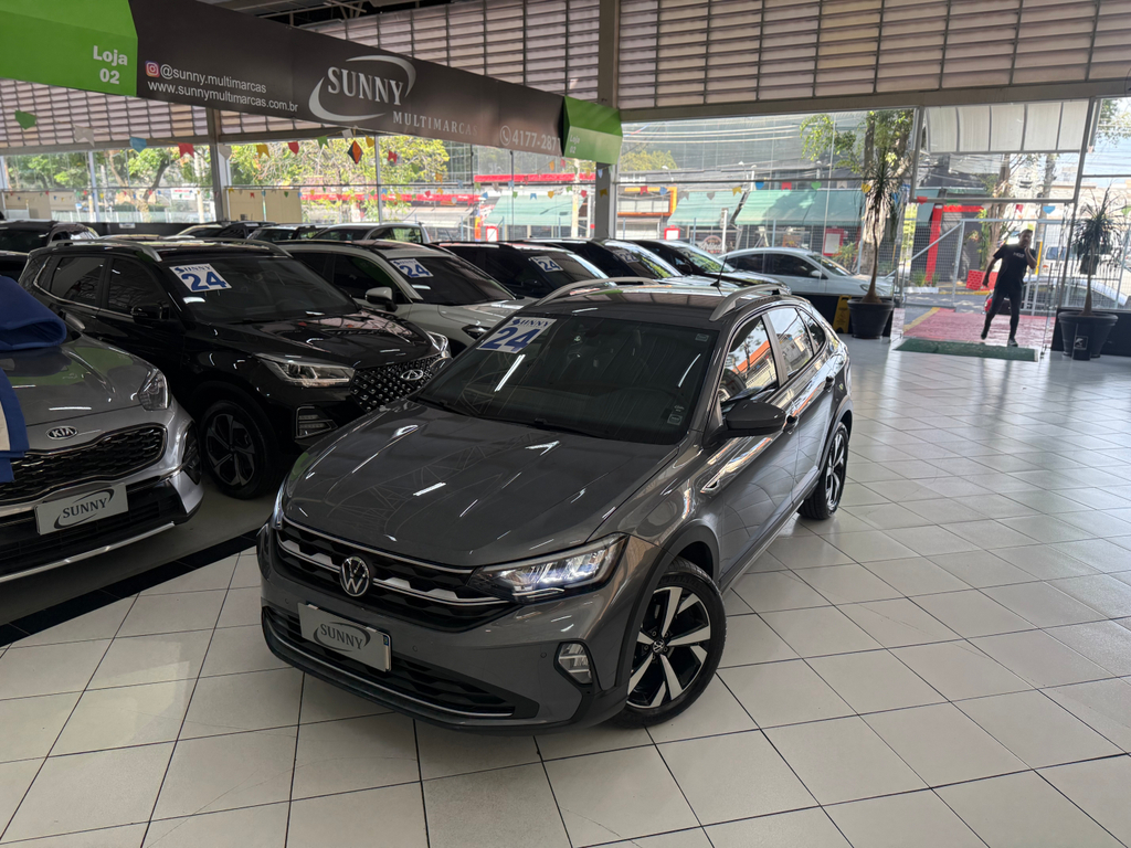 Volkswagen Nivus Cinza