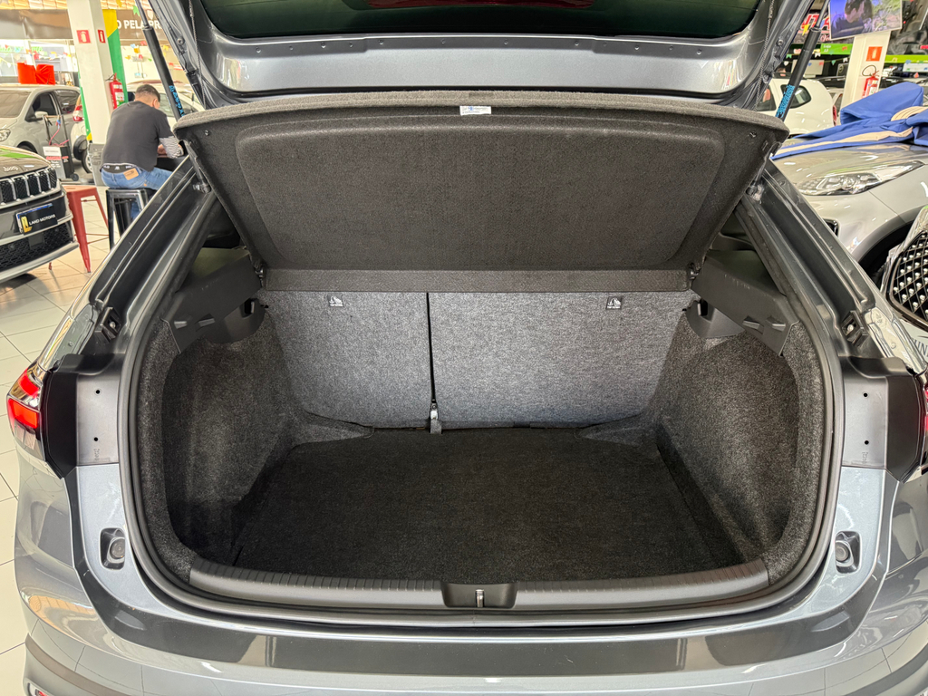 Volkswagen Nivus Cinza