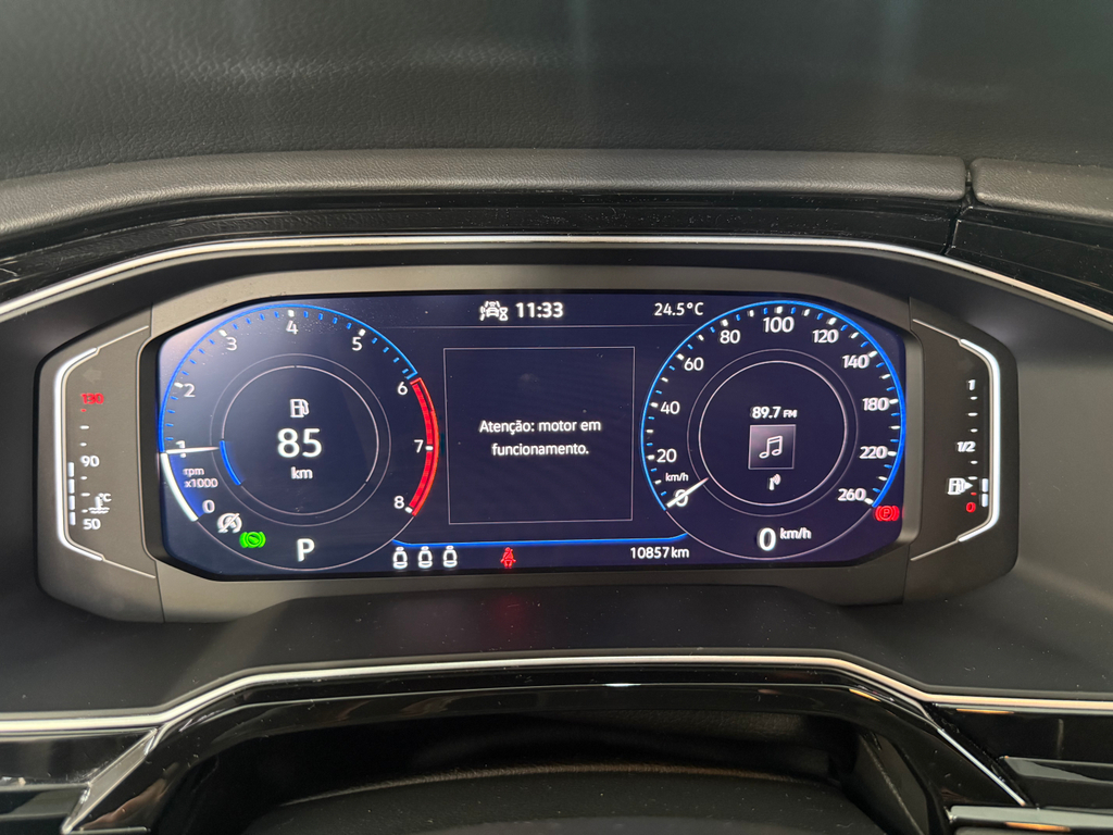 Volkswagen Nivus Cinza