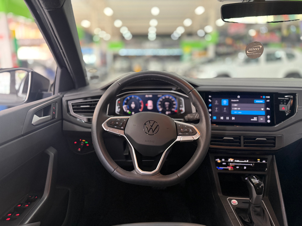 Volkswagen Nivus Cinza