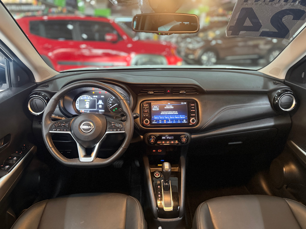 Nissan Kicks Branco