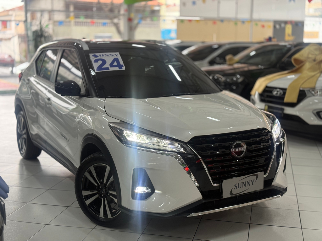 Nissan Kicks Branco