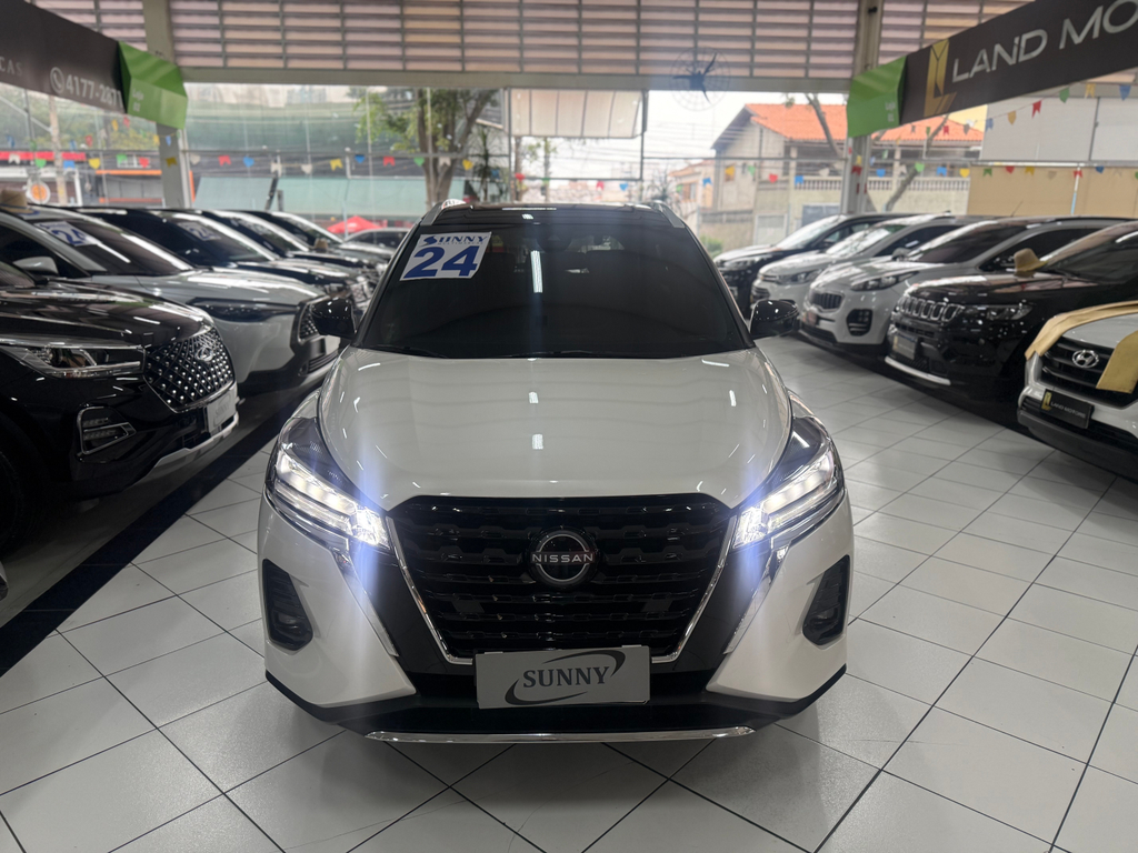 Nissan Kicks Branco