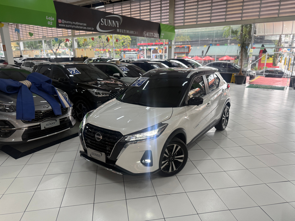 Nissan Kicks Branco