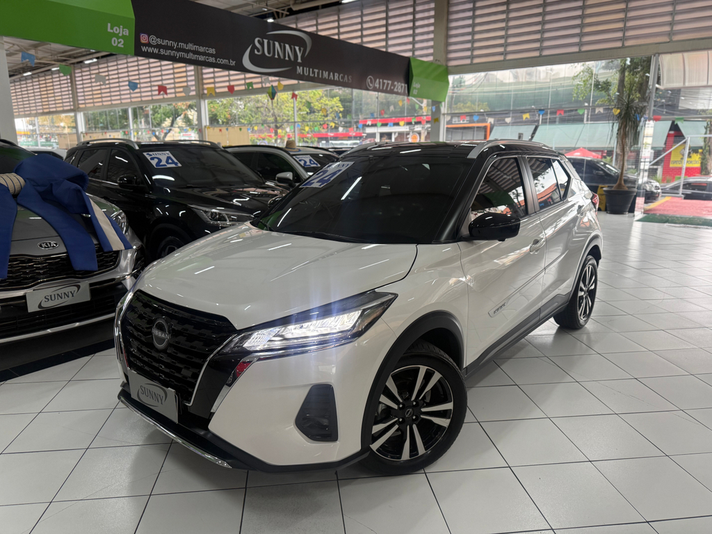 Nissan Kicks Branco