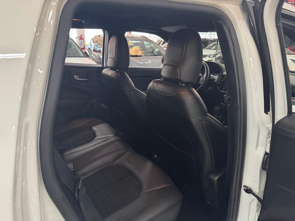 Fiat Toro Branco