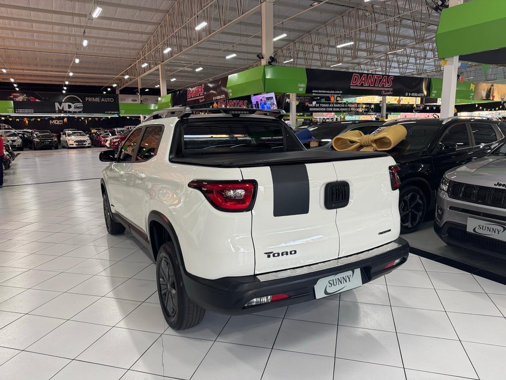 Fiat Toro Branco