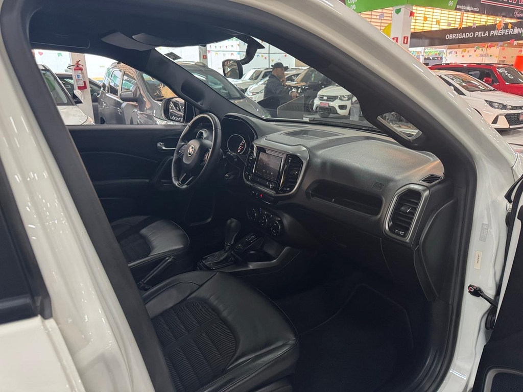 Fiat Toro Branco