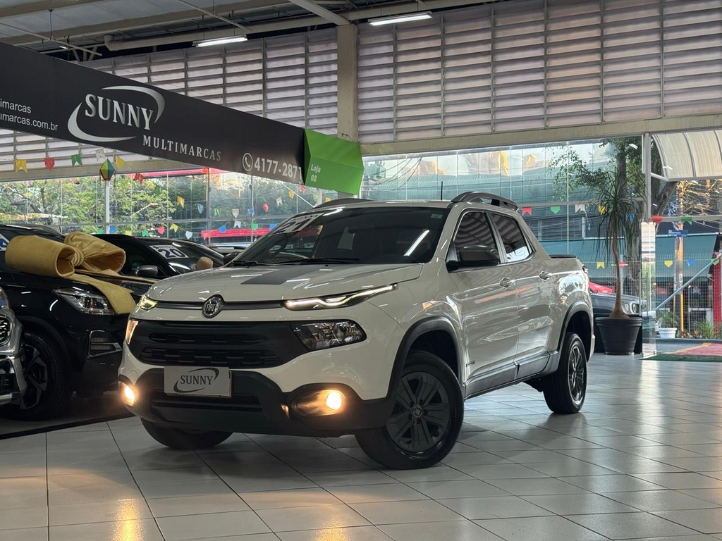 Fiat Toro Branco
