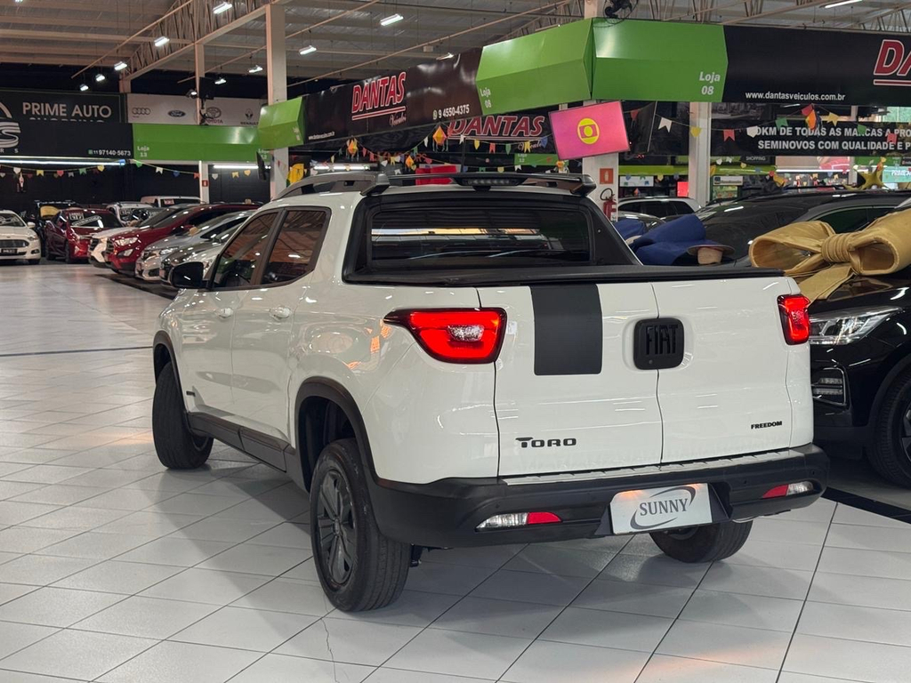 Fiat Toro Branco