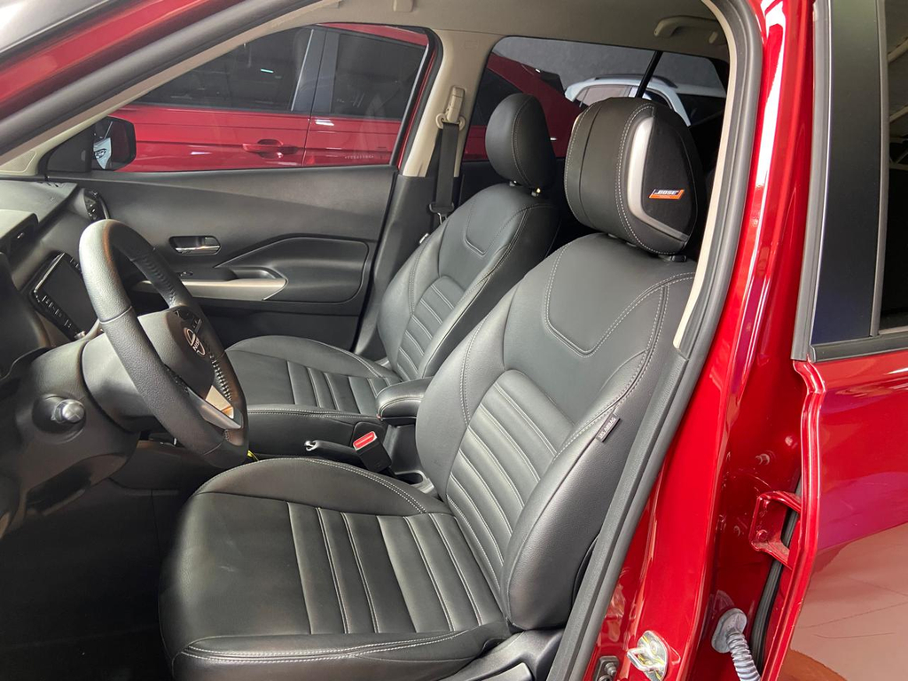 Nissan Kicks Vermelho