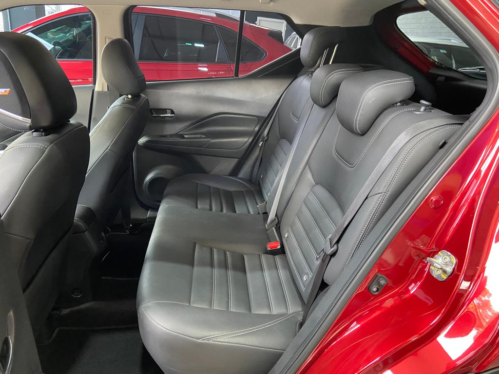 Nissan Kicks Vermelho