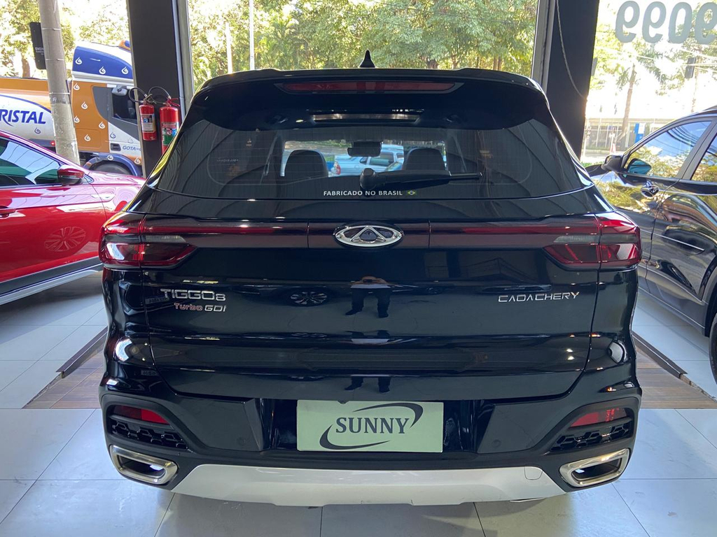 Chery Tiggo 8 Preto
