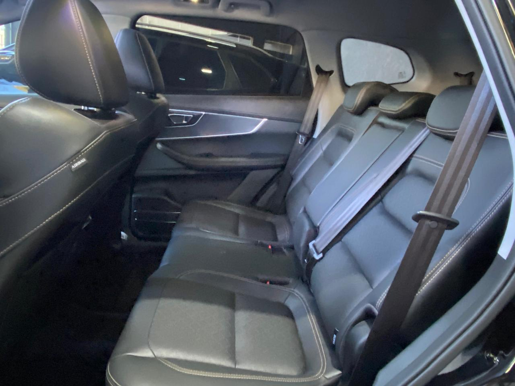 Chery Tiggo 8 Preto