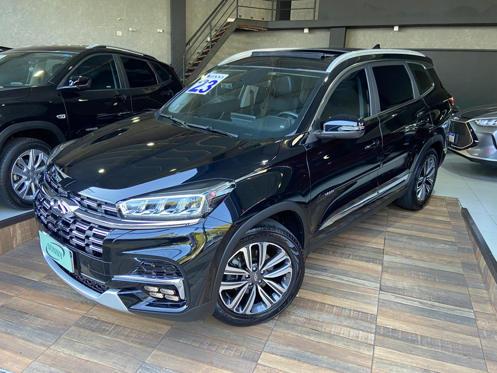 Chery Tiggo 8 Preto