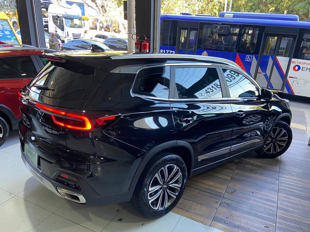 Chery Tiggo 8 Preto