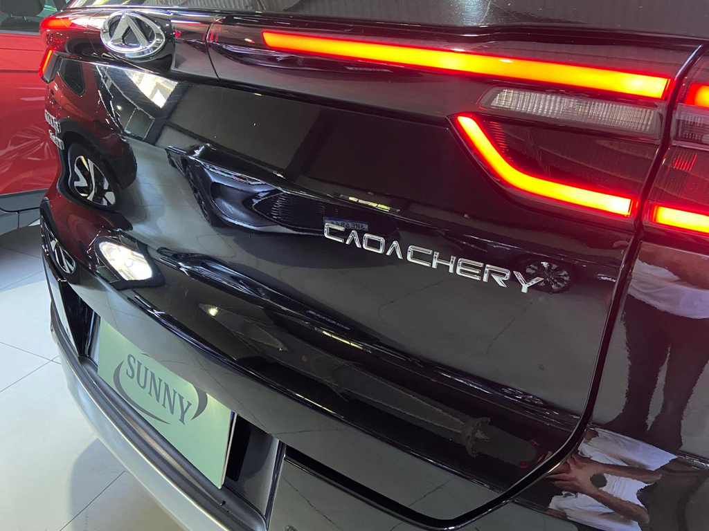 Chery Tiggo 8 Preto