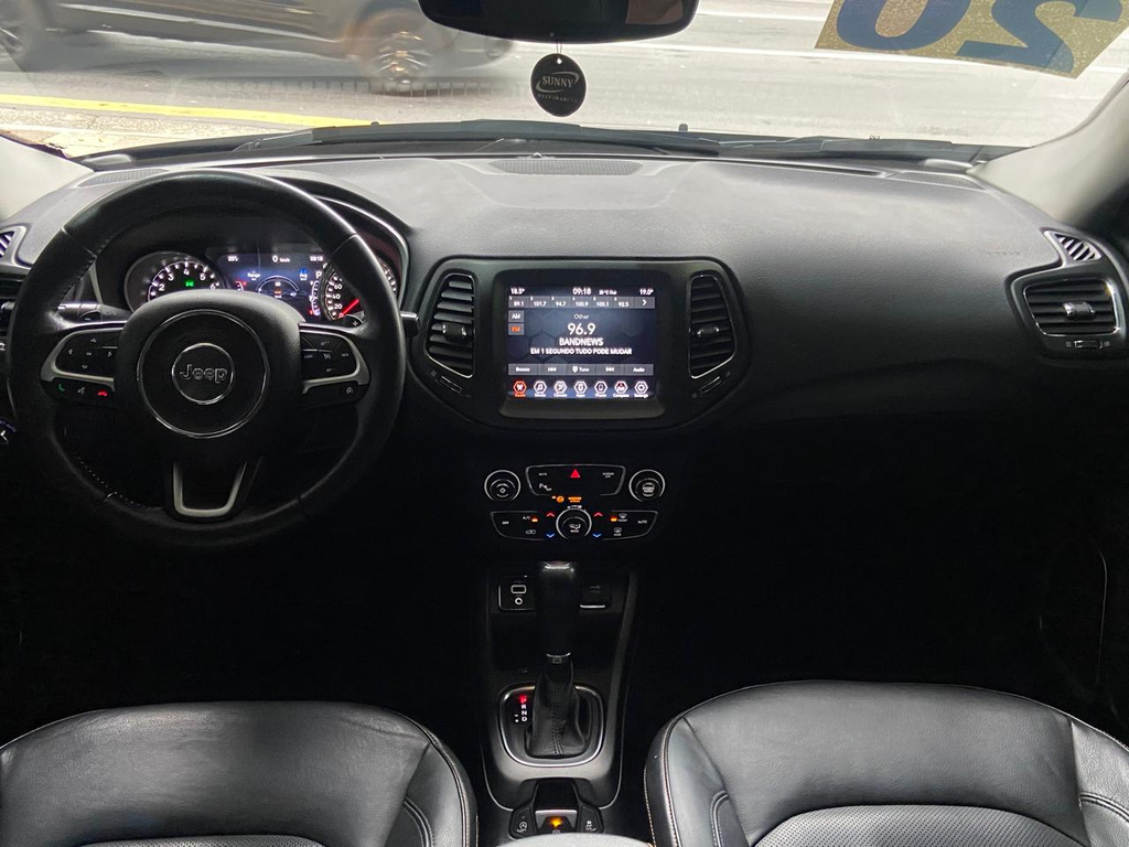 Jeep Compass Preto