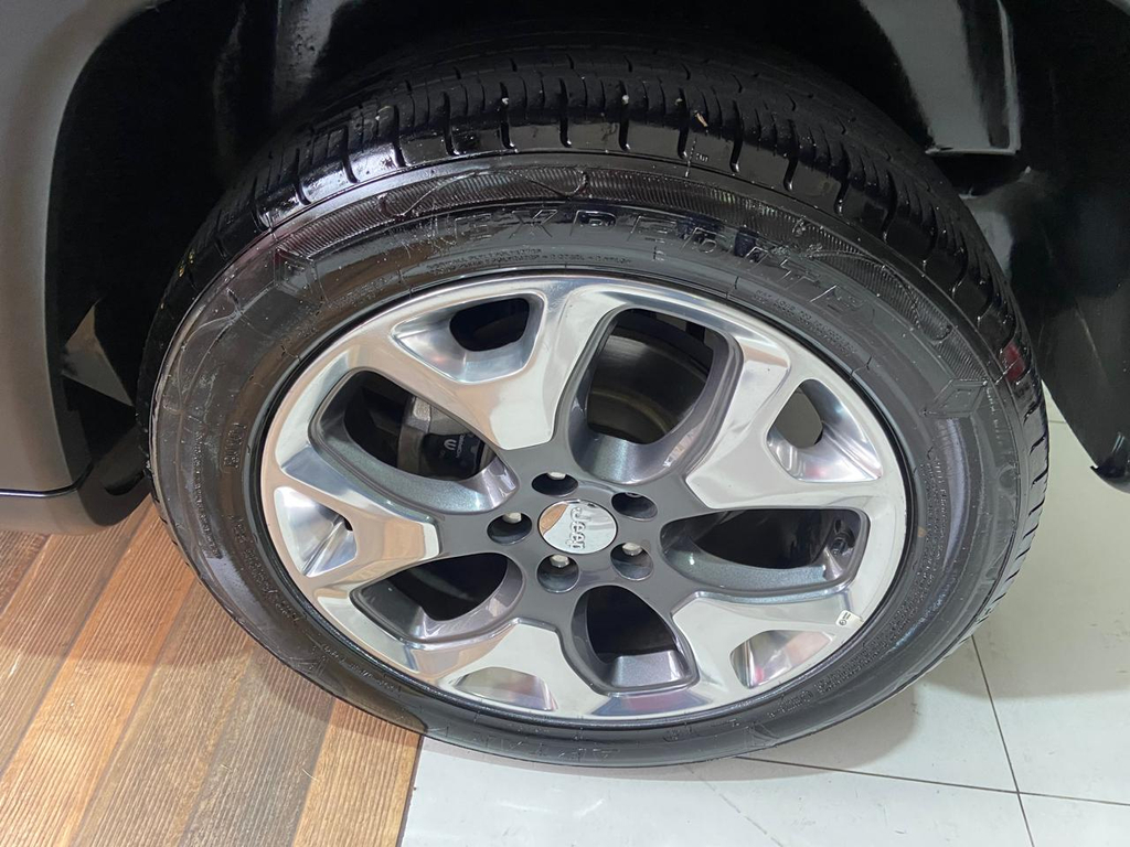Jeep Compass Preto