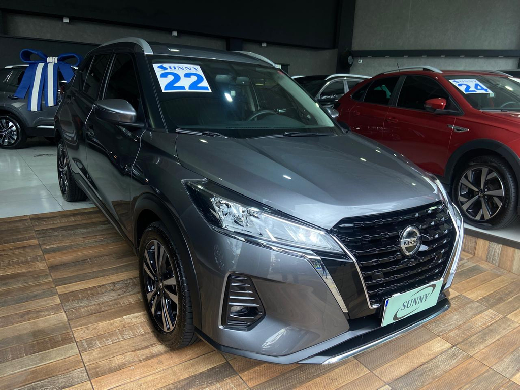 Nissan Kicks Cinza