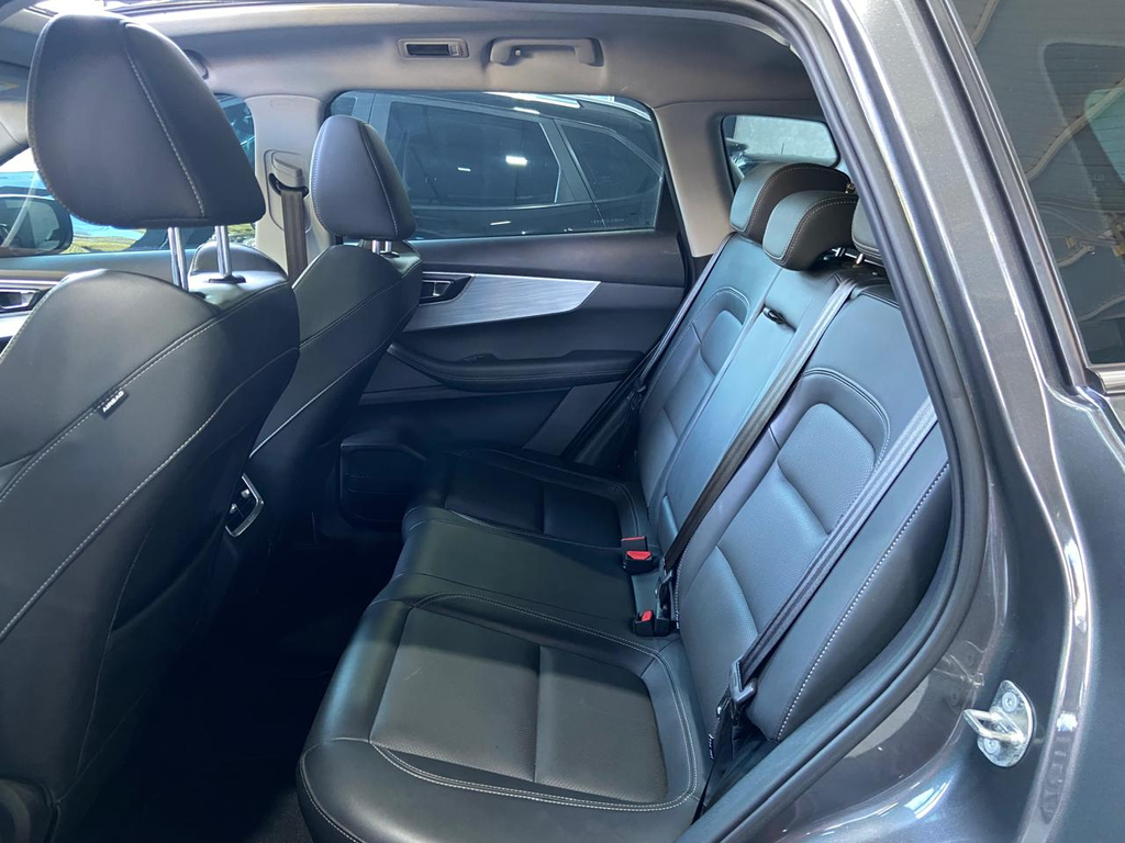 Chery Tiggo 7 Cinza