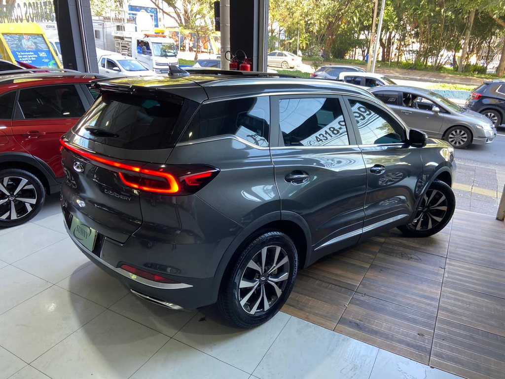 Chery Tiggo 7 Cinza