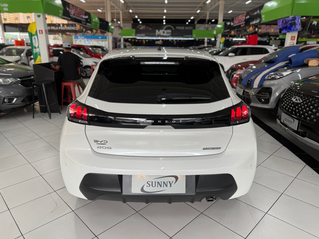 Peugeot 208 Branco