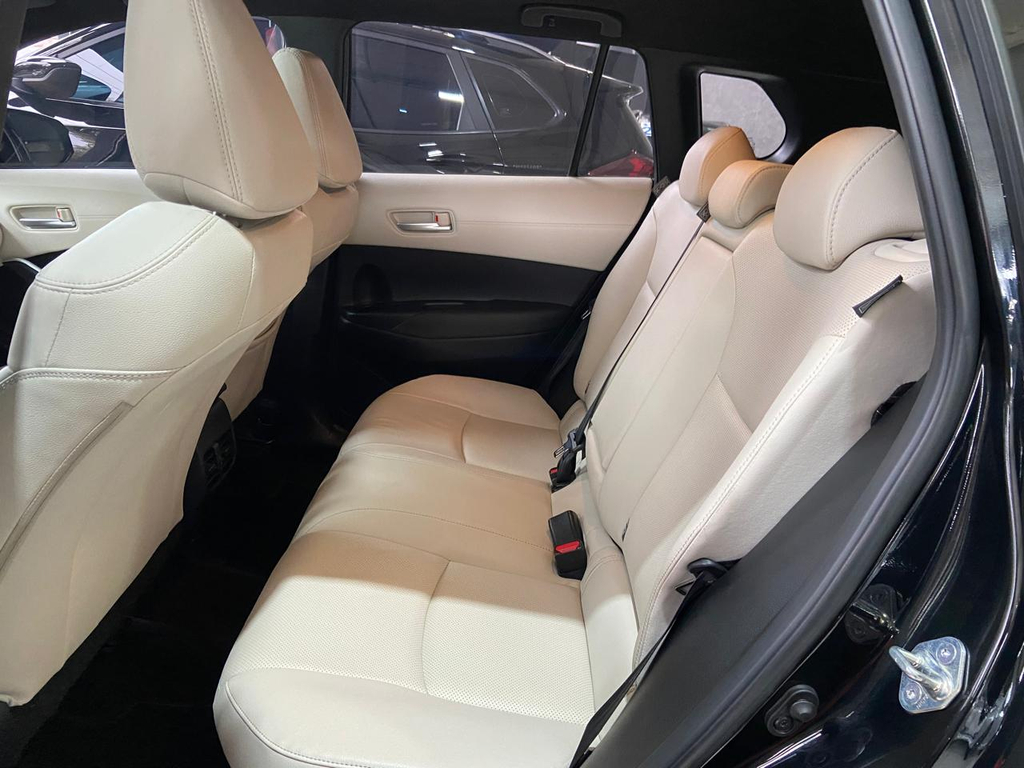 Toyota Corolla Cross Preto
