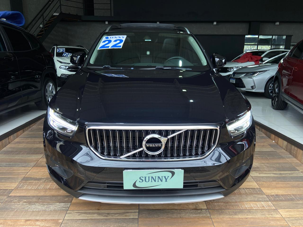 Volvo XC40 Preto