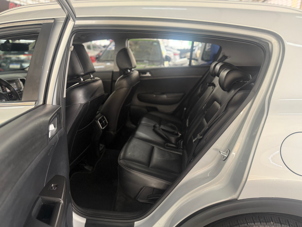 Kia Sportage Prata