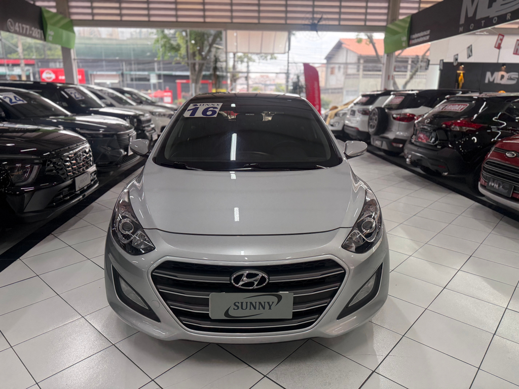 Hyundai i30 Prata