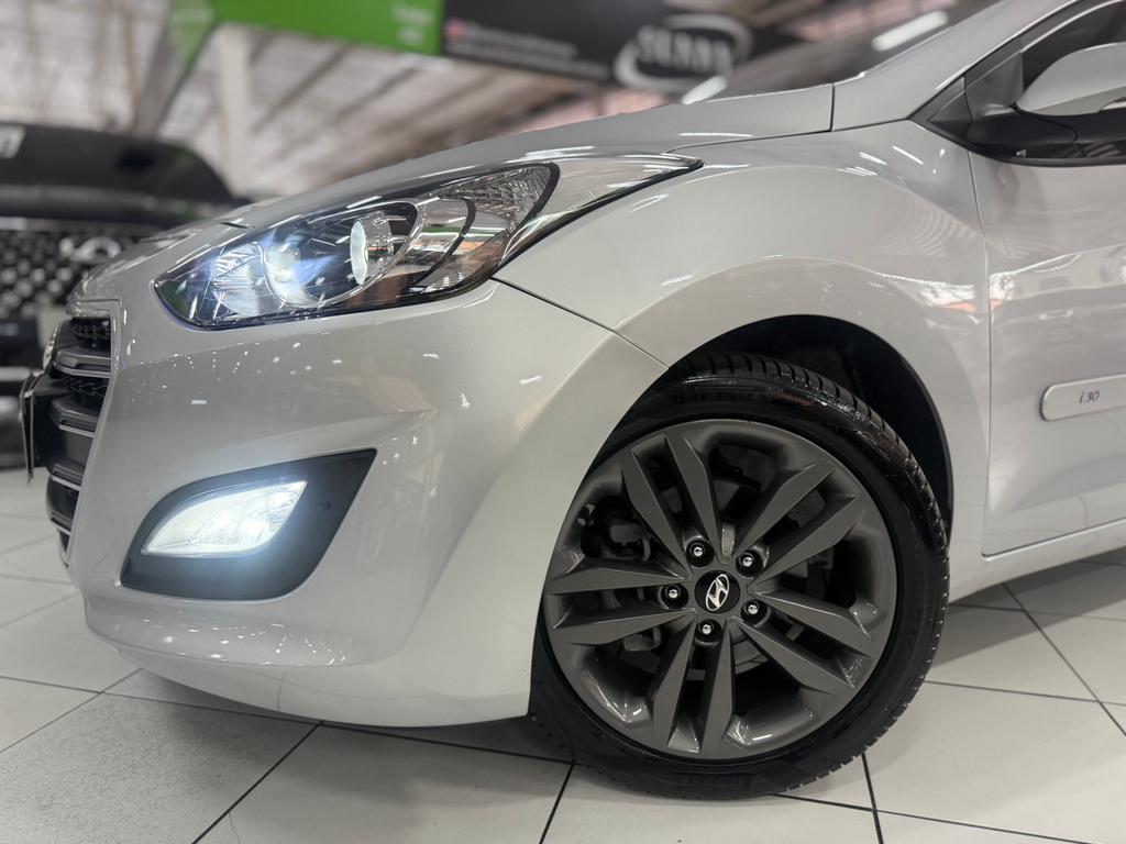 Hyundai i30 Prata