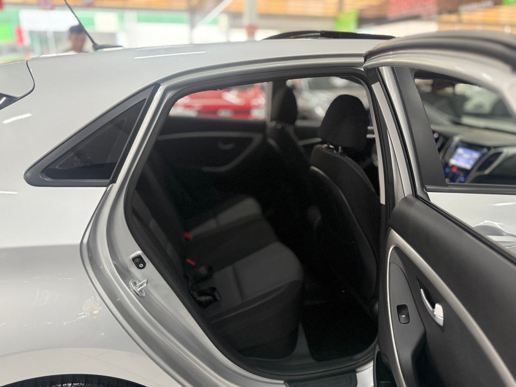 Hyundai i30 Prata