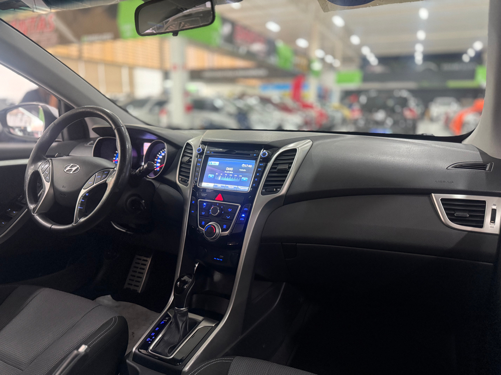 Hyundai i30 Prata