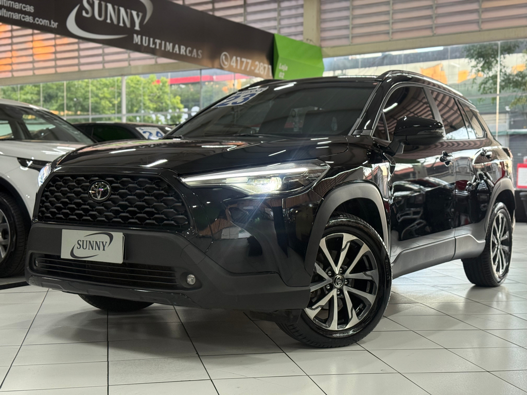 Toyota Corolla Cross Preto
