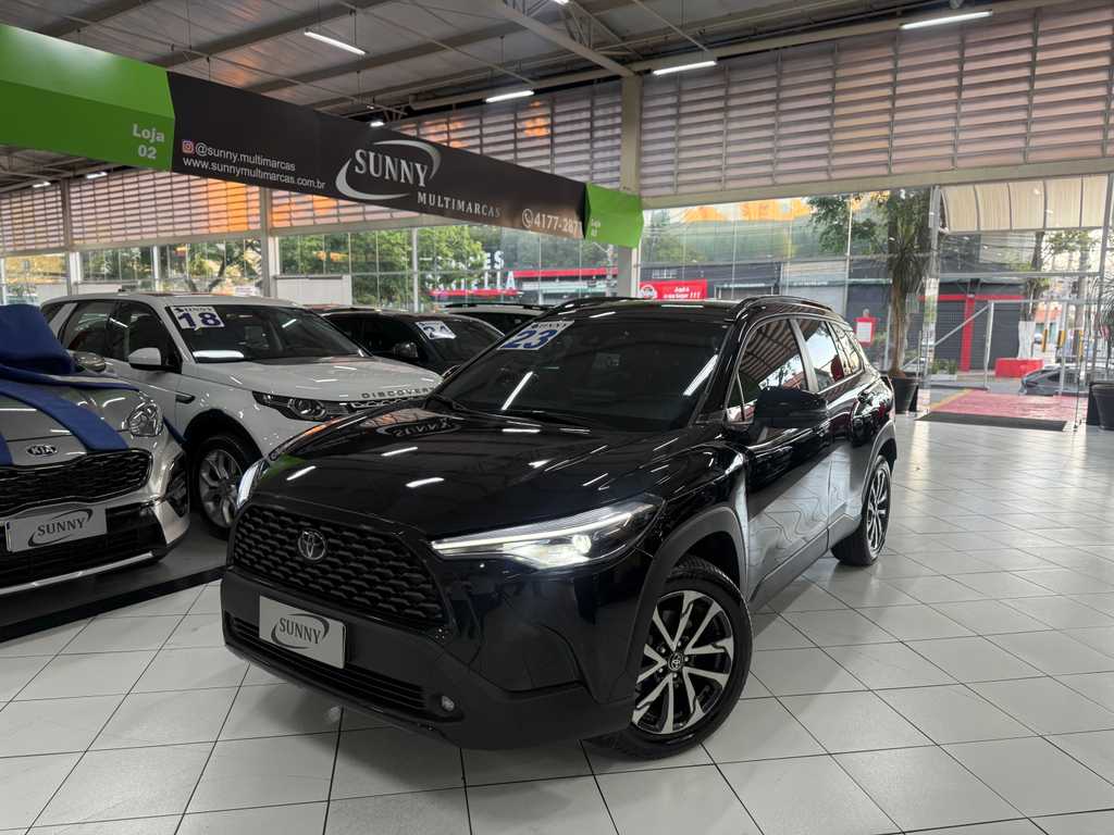 Toyota Corolla Cross Preto