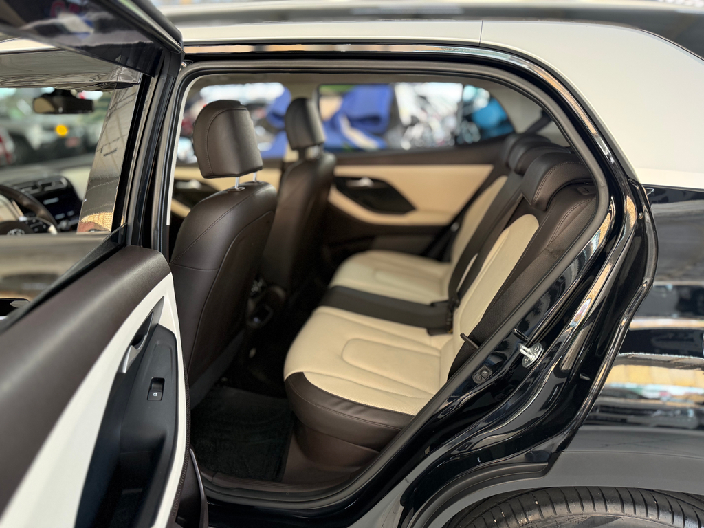 Hyundai Creta Preto