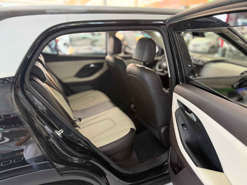 Hyundai Creta Preto