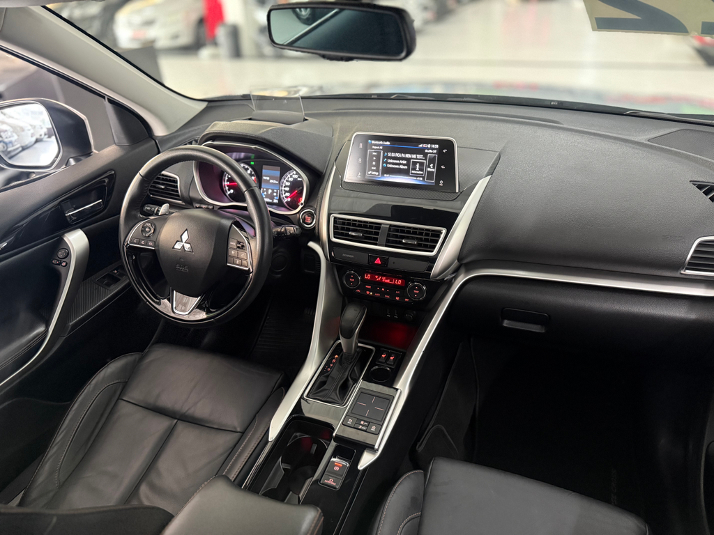 Mitsubishi Eclipse Cross Prata