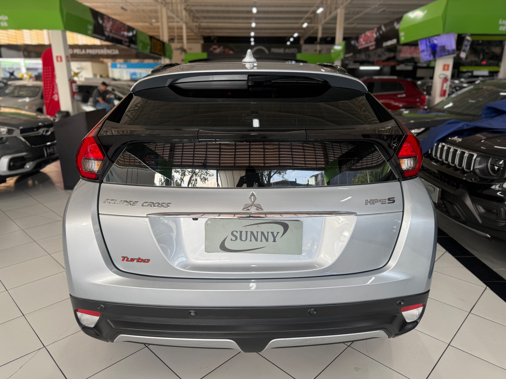 Mitsubishi Eclipse Cross Prata