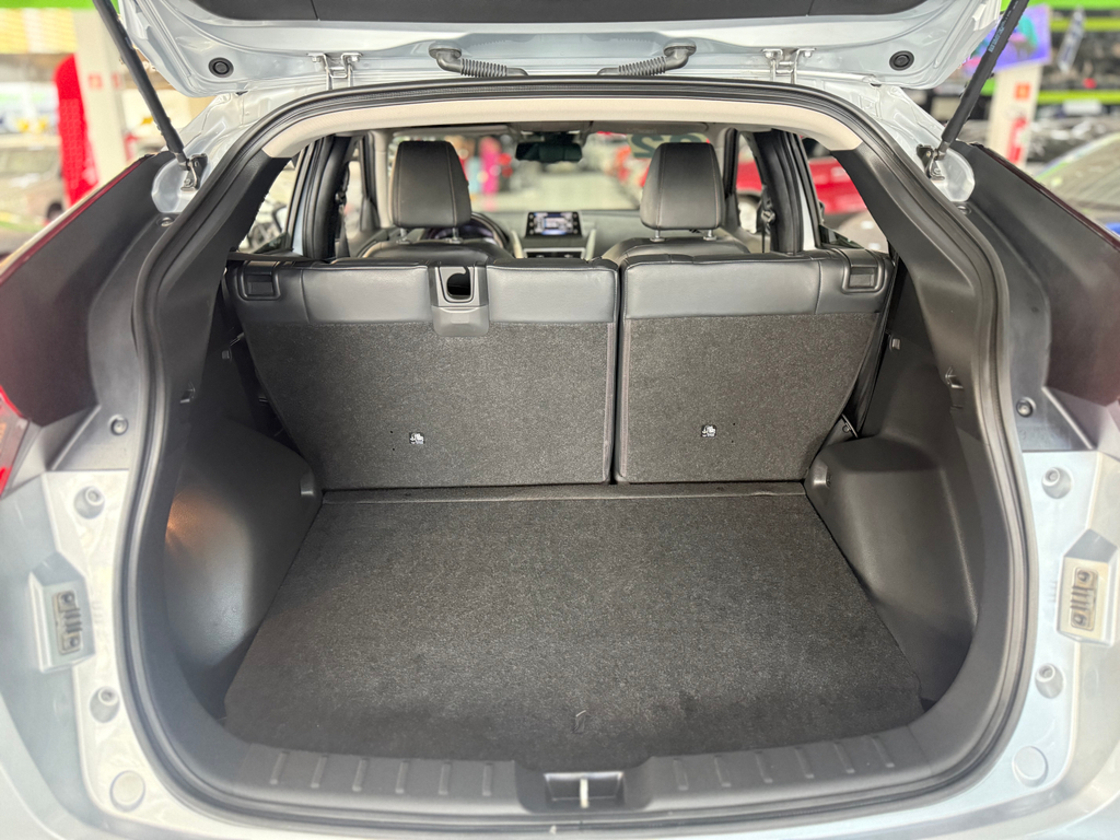 Mitsubishi Eclipse Cross Prata