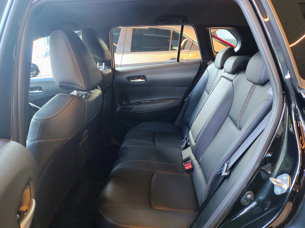 Toyota Corolla Cross Preto
