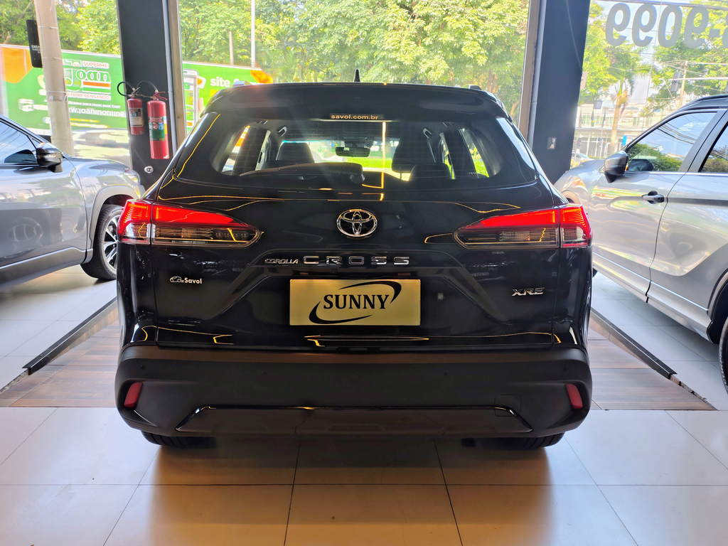 Toyota Corolla Cross Preto