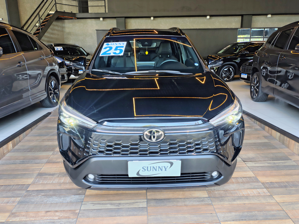 Toyota Corolla Cross Preto