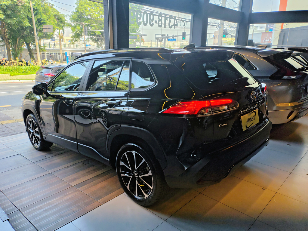 Toyota Corolla Cross Preto