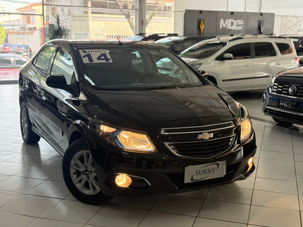 Chevrolet Prisma Preto