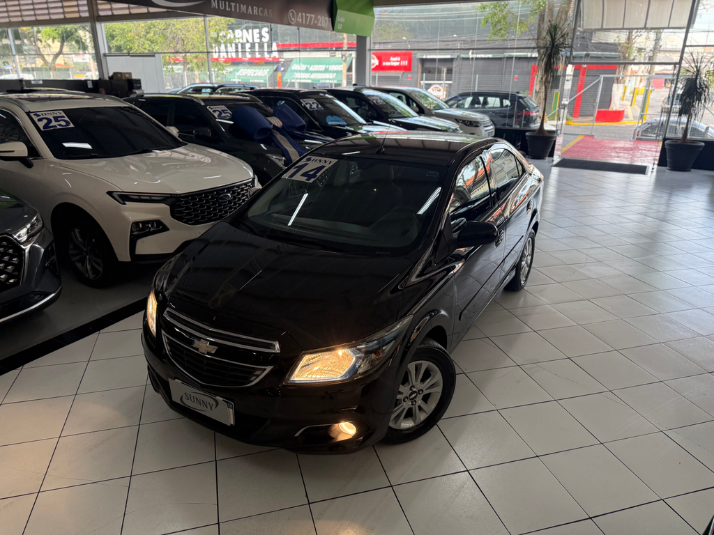 Chevrolet Prisma Preto