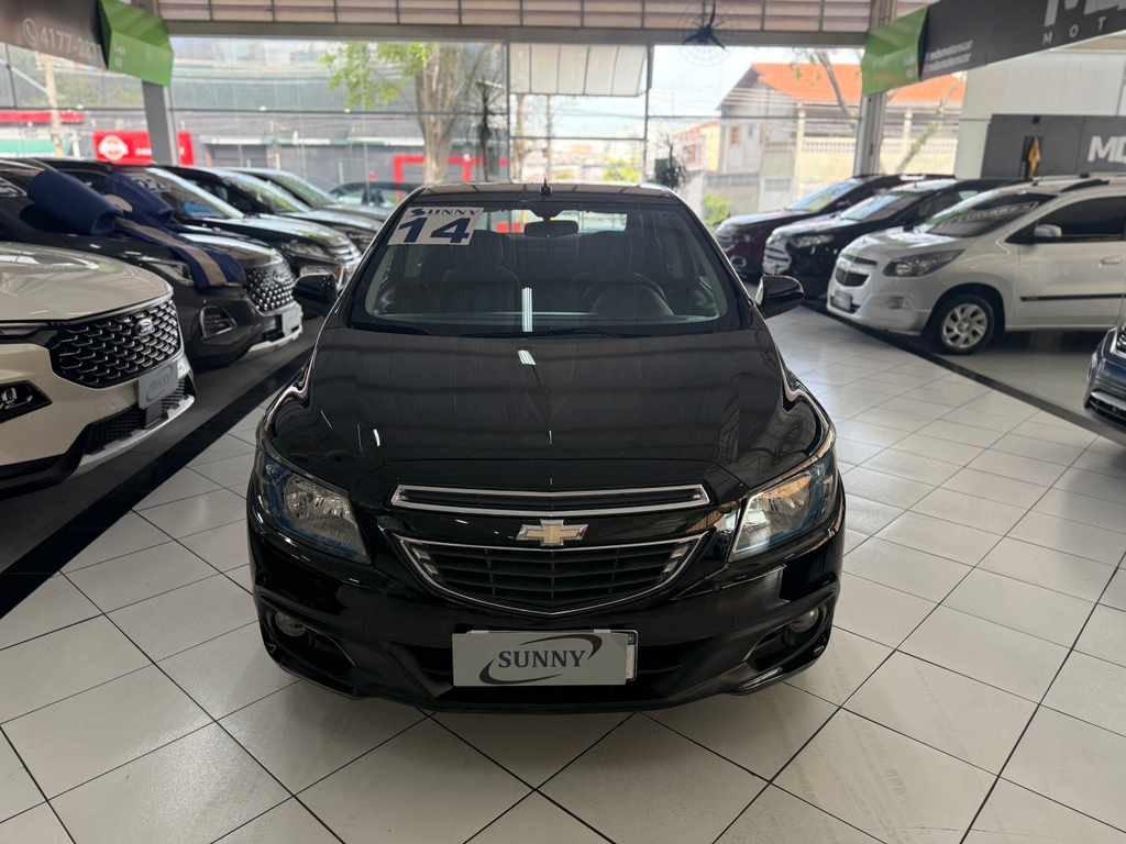 Chevrolet Prisma Preto