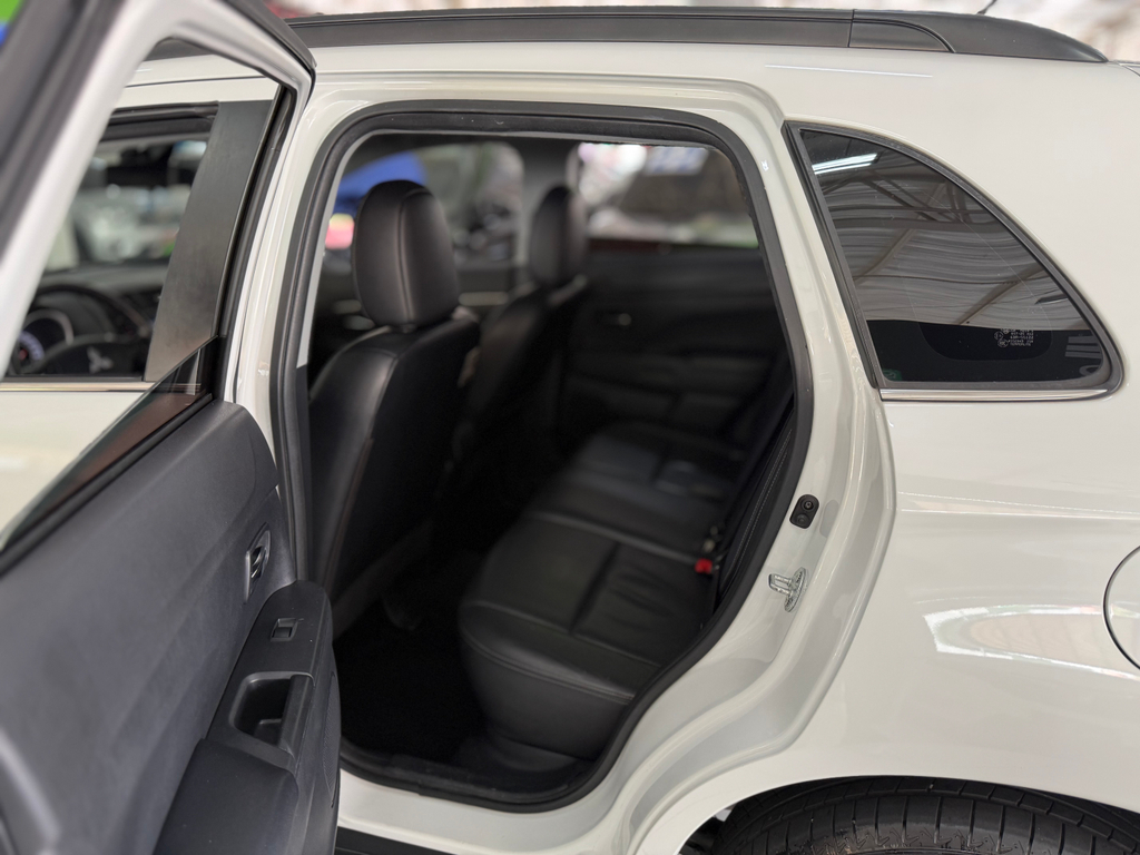 Mitsubishi ASX Branco