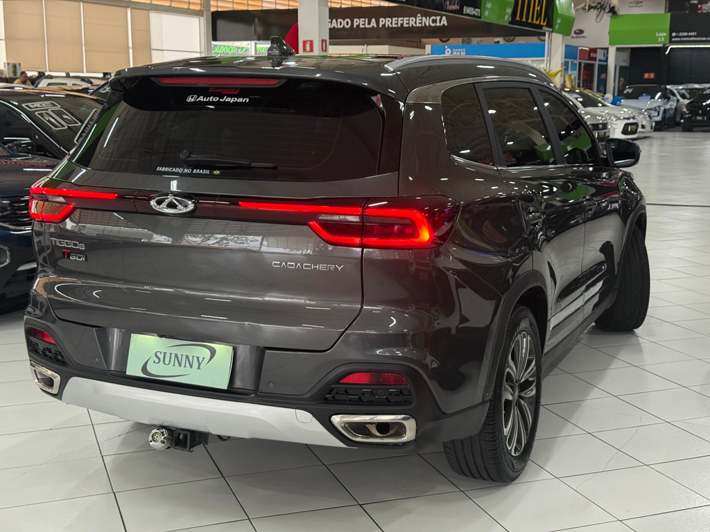 Chery Tiggo 8 Cinza